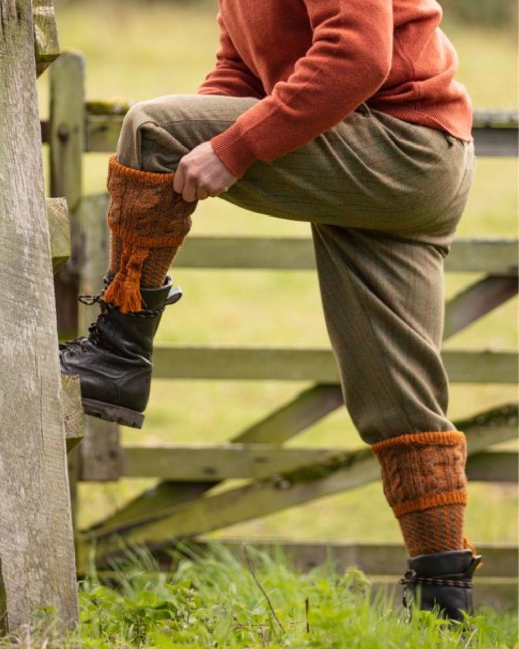 Reiver Socks ~ Honeysuckle