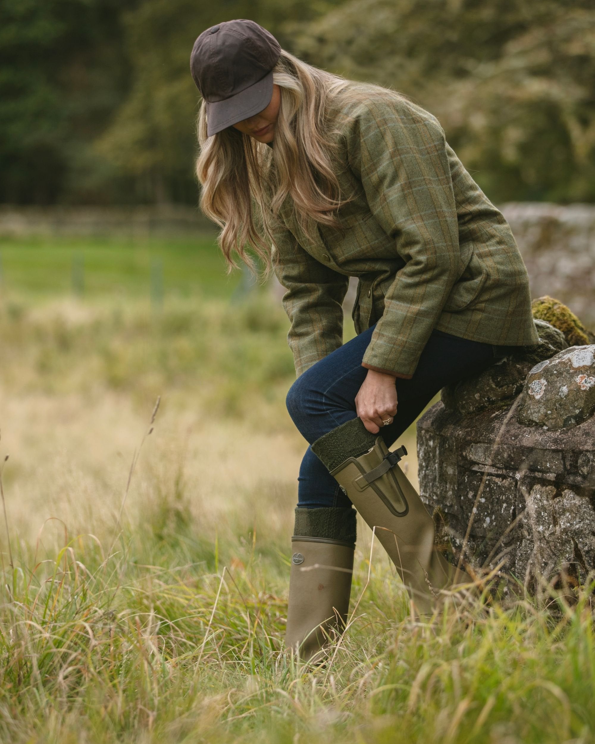 Lady Glenmore Merino Wool Socks in Spruce | House of Cheviot